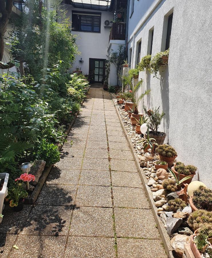 Appartement Roiss Podersdorf am See Exteriör bild