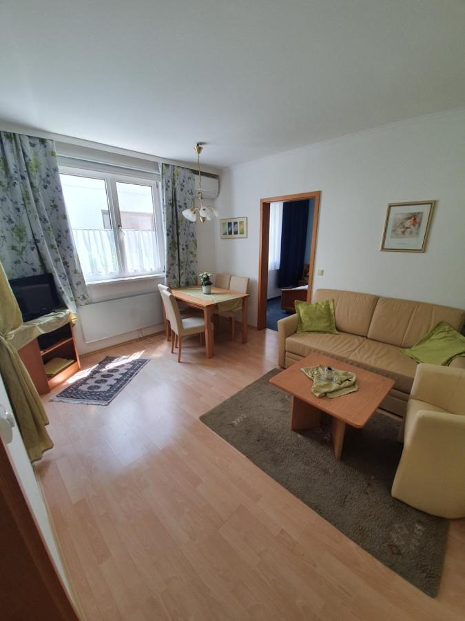 Appartement Roiss Podersdorf am See Exteriör bild